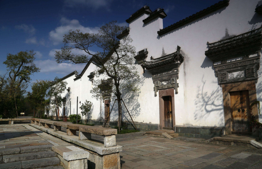 徽派建筑中的馬頭墻、門樓分別有什么特點(diǎn) (2).png 徽派建筑中的馬頭墻、門樓分別有什么特點(diǎn) (2).png