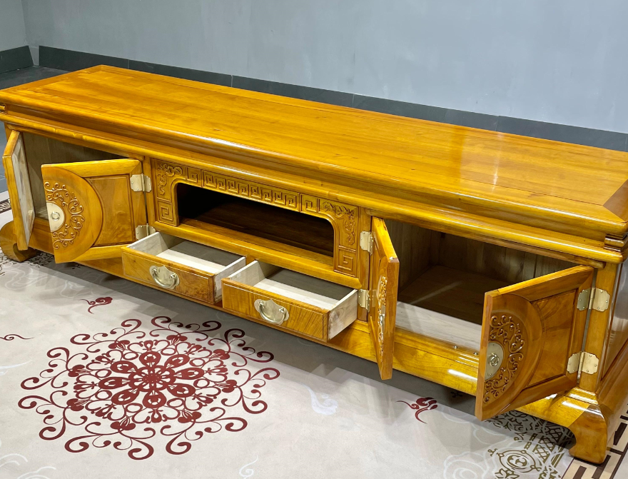 金絲楠木家具優(yōu)劣鑒別.png 金絲楠木家具優(yōu)劣鑒別.png