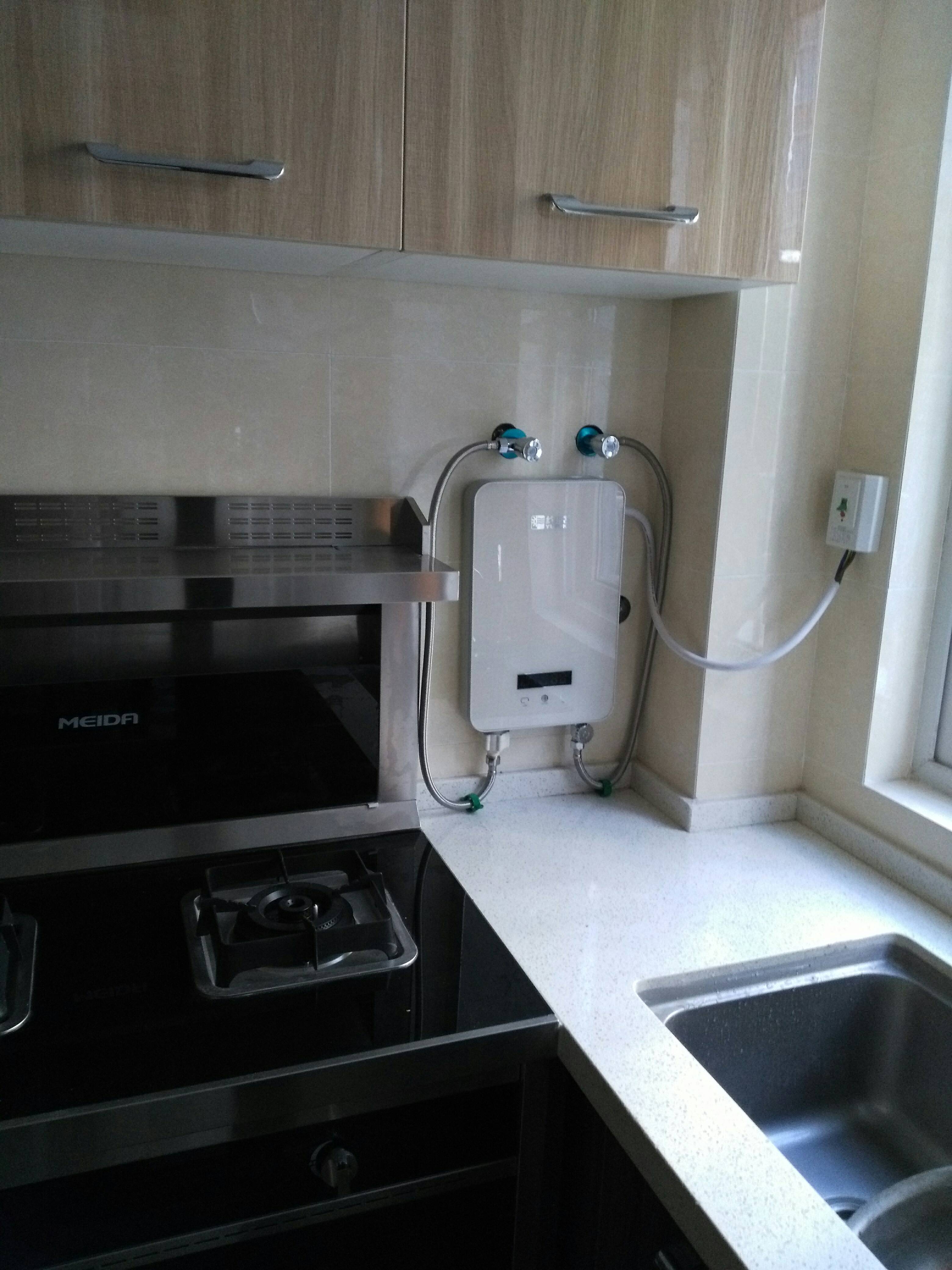 即熱式電熱水器如何使用呢?.jpg 即熱式電熱水器如何使用呢?.jpg