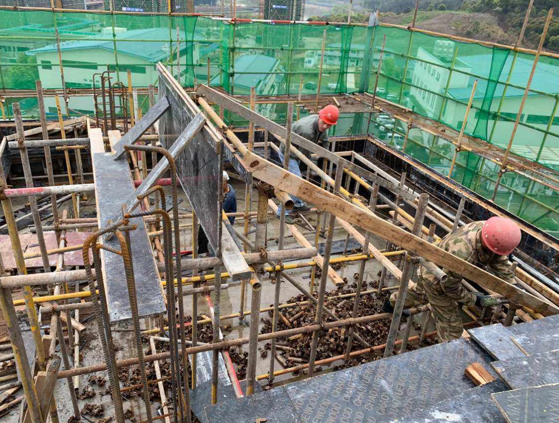 農(nóng)村這樣建悶頂層很實(shí)用.png 農(nóng)村這樣建悶頂層很實(shí)用.png
